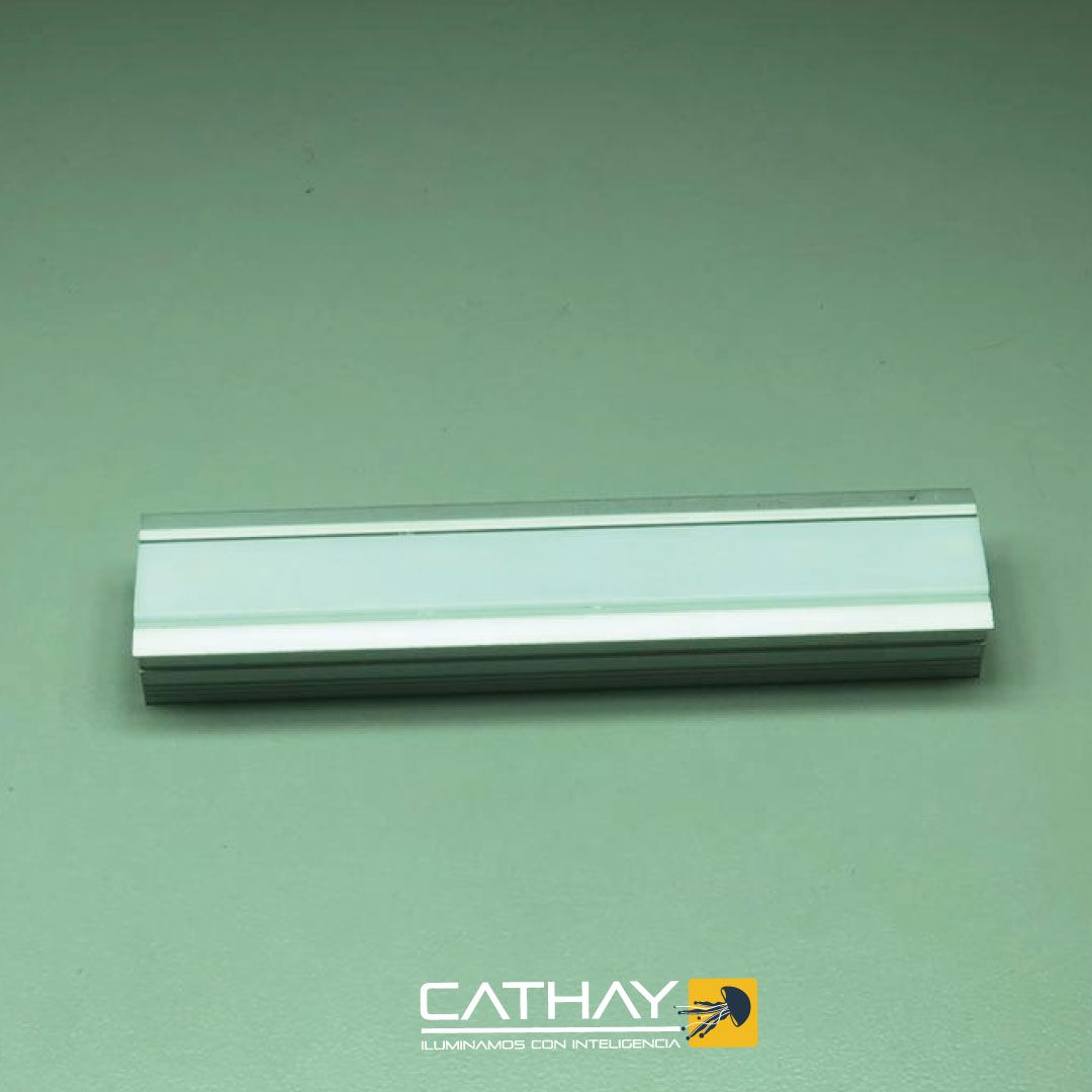 PERFIL INTERIOR DE EMPOTRAR CON PANTALLA ACRILICA OPALIZADA (INSIDE) 3 mts 