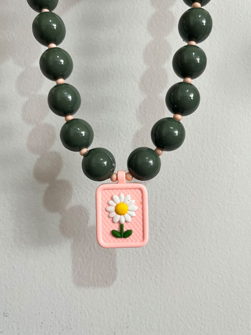 Collar margarita 
