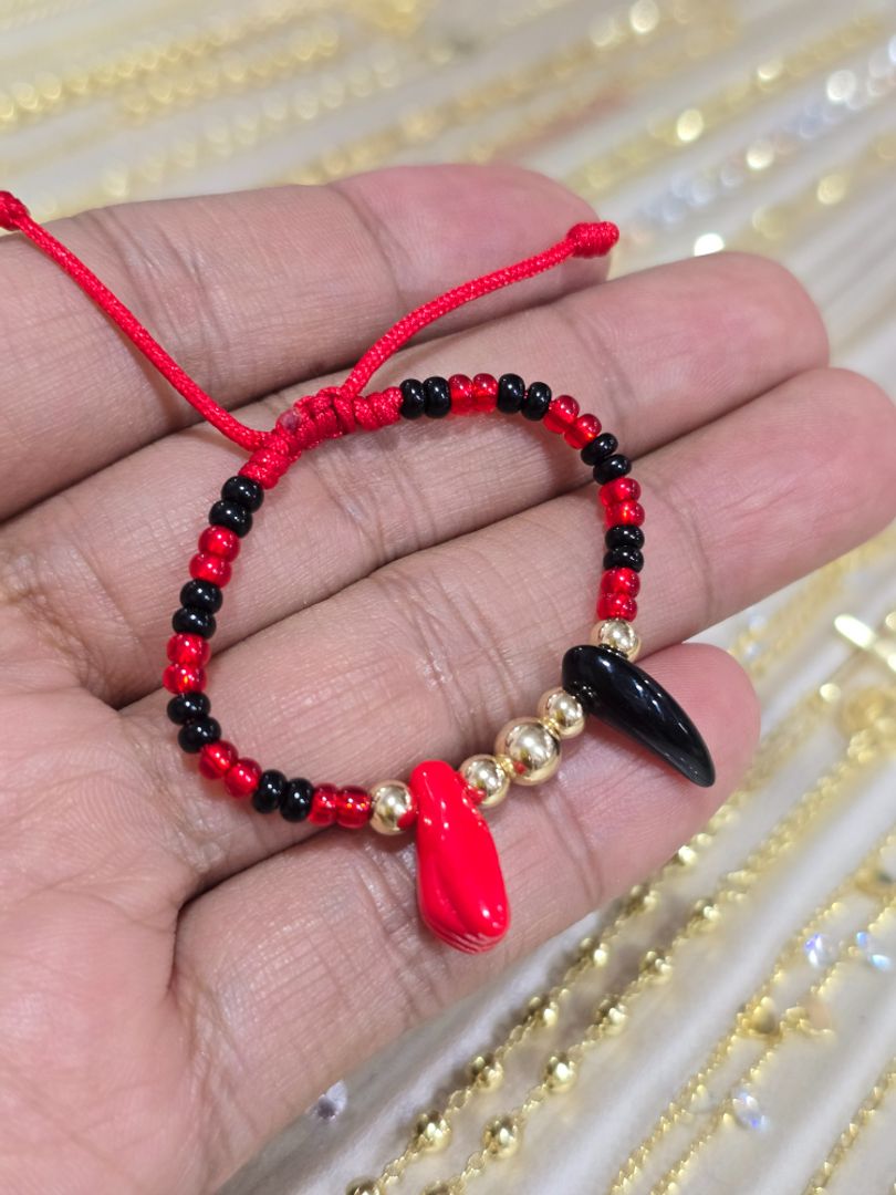 Manilla bebe azabache balin liso