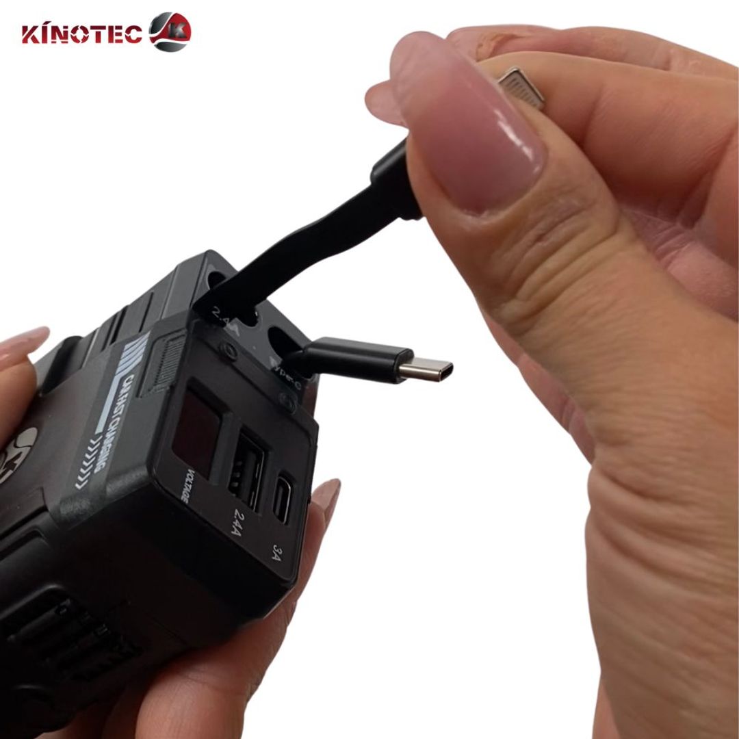 Cargador para Carro 4en1 - KN-95