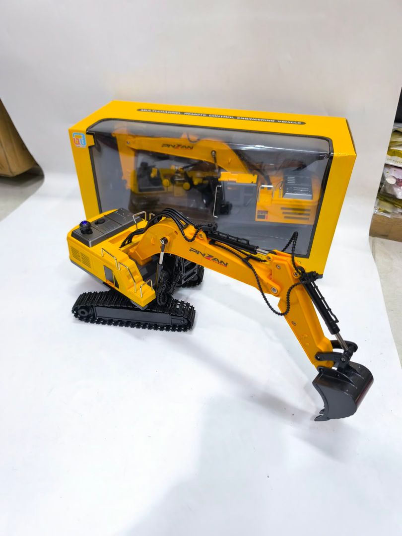 RETROEXCAVADORA AT-130