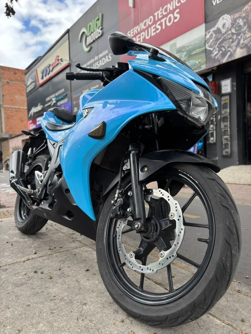 SUZUKI GSX - R 150