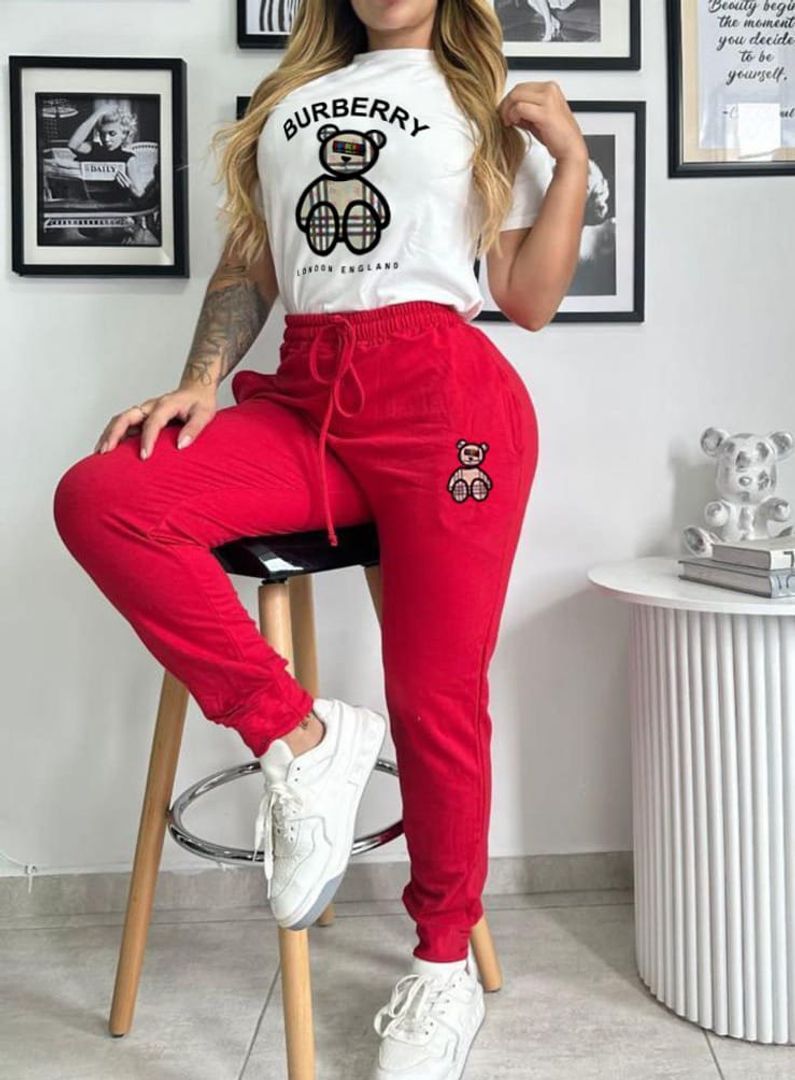 SET DE JOGUER Y CAMISETA