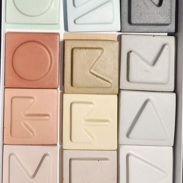 SET MESA Y SILLAS - imagen 2