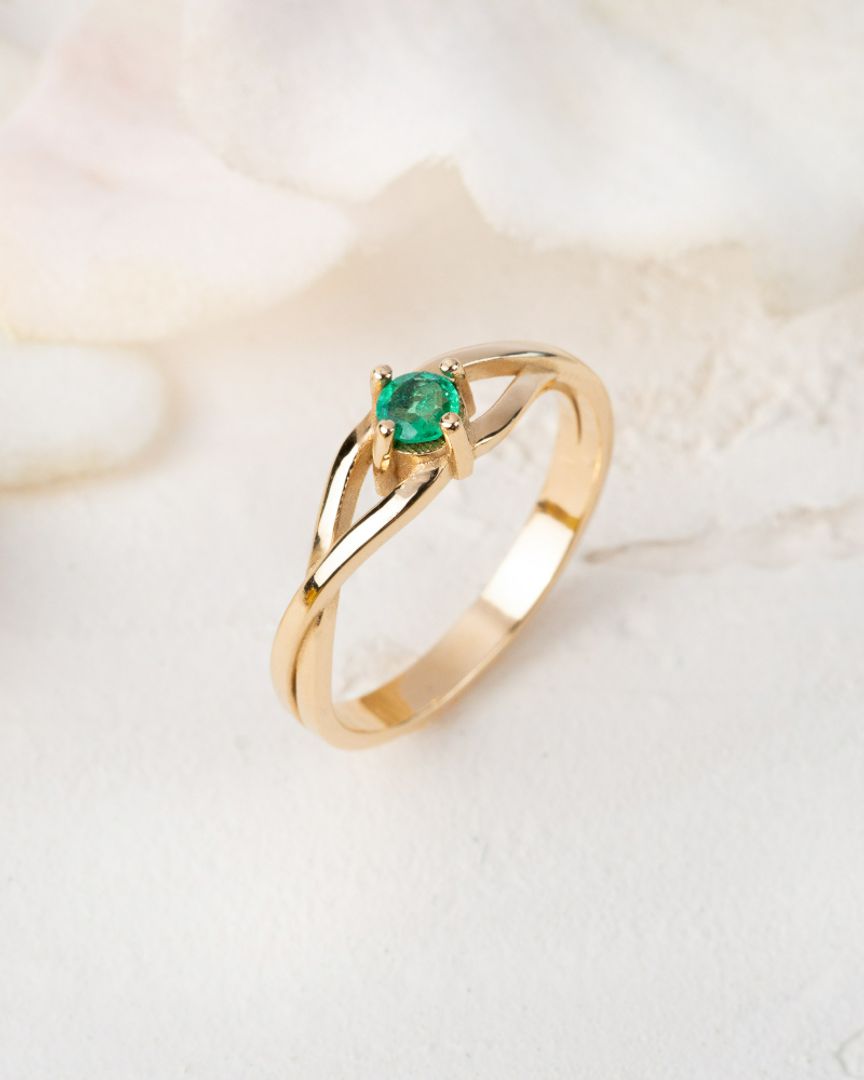 Anillo Cassia