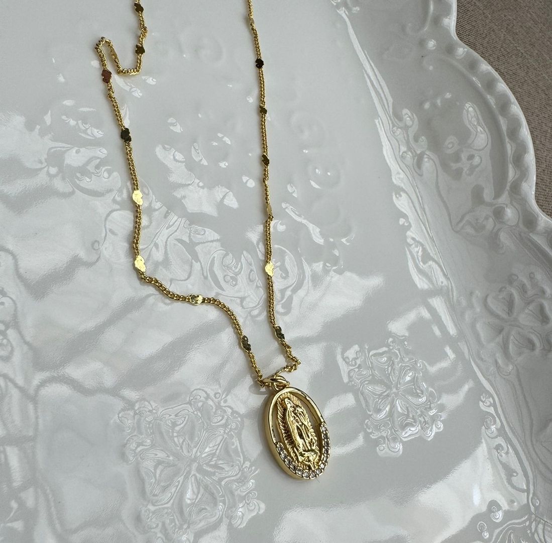 Cadena en rodio virgen
