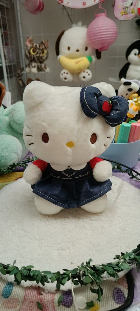 Hello Kitty 