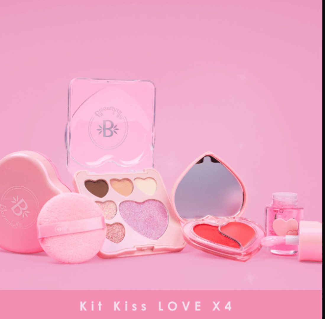 Kit kiss love x 4