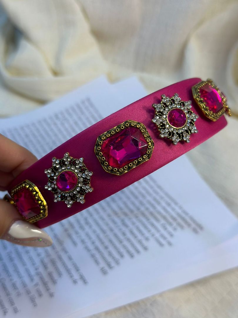 DIADEMA DECORADA