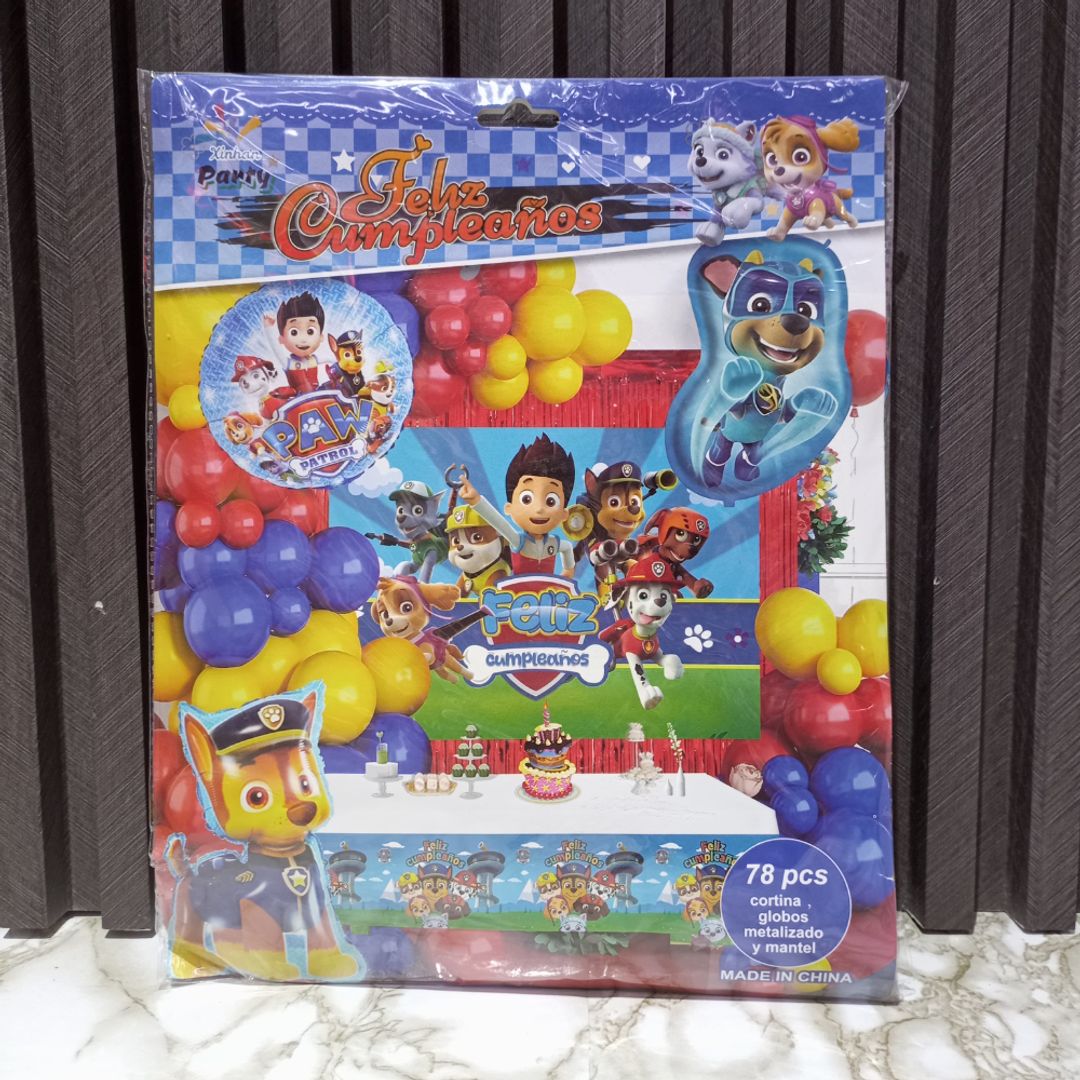 ARCO DE GLOBOS FONDO MANTEL Y CORTINA PAW PATROL