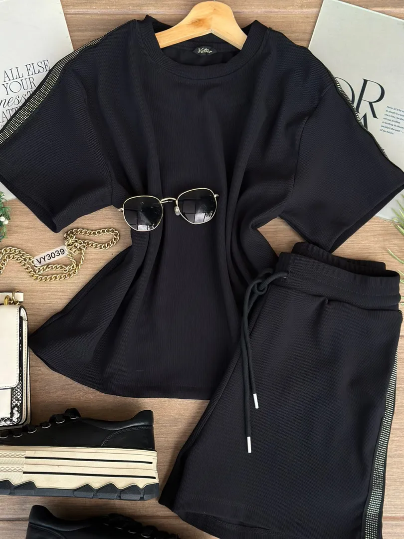 SET RIB CAMISETA Y SHORT HILADILLA CON PIEDRAS VY3039