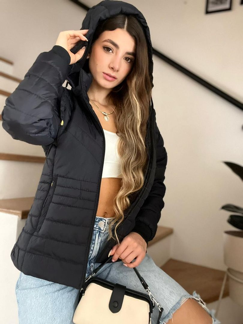 CHAQUETA IMPERMEABLE