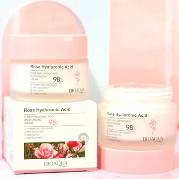  Crema hidratante de rosas y acido hialuronico BIOAQUA - imagen 1