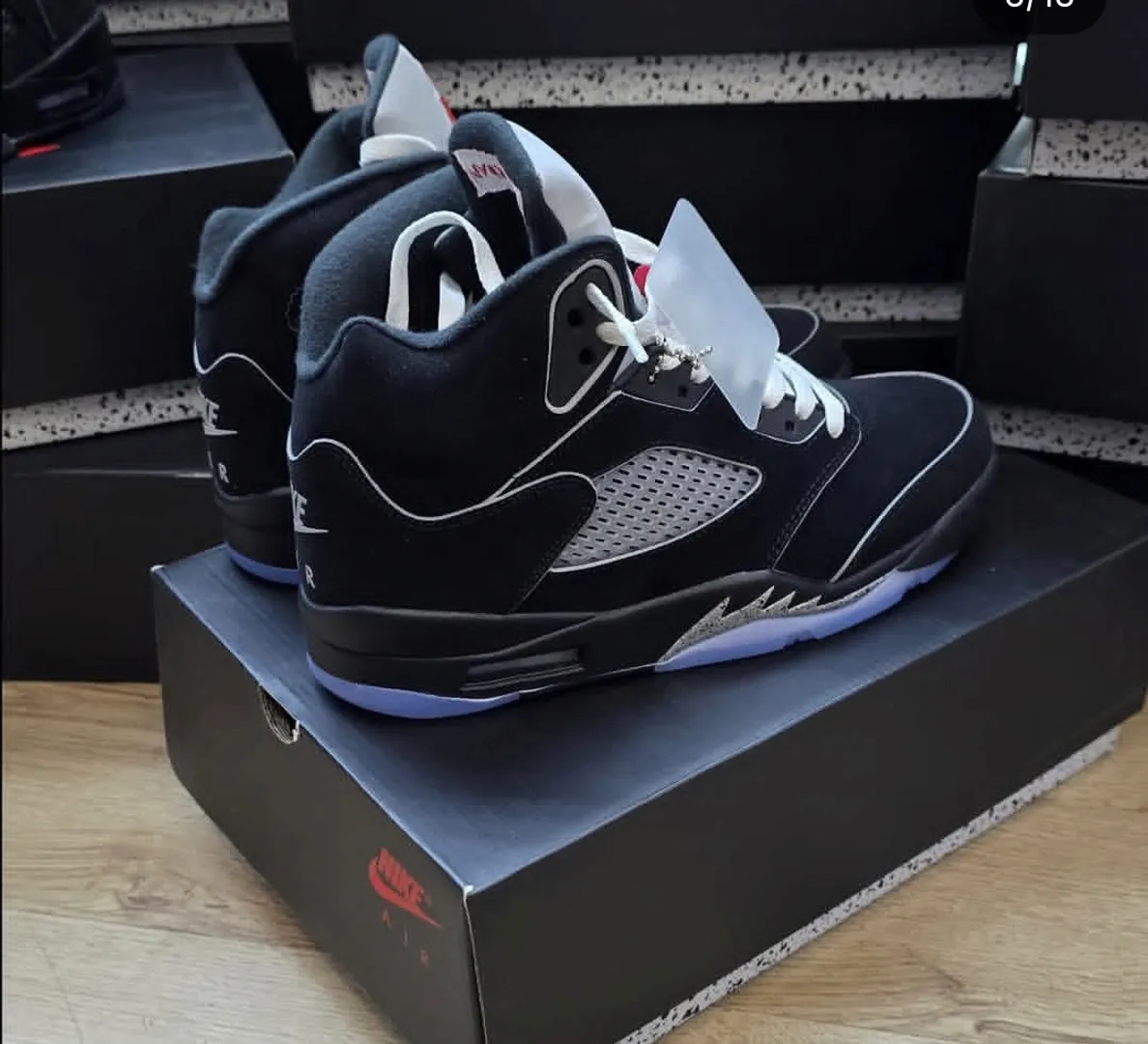 Jordan 5 black metalic
