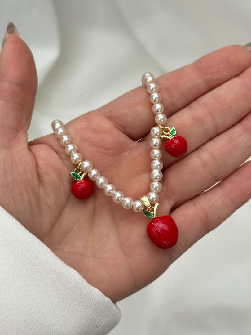 Cadena perla manzanas 