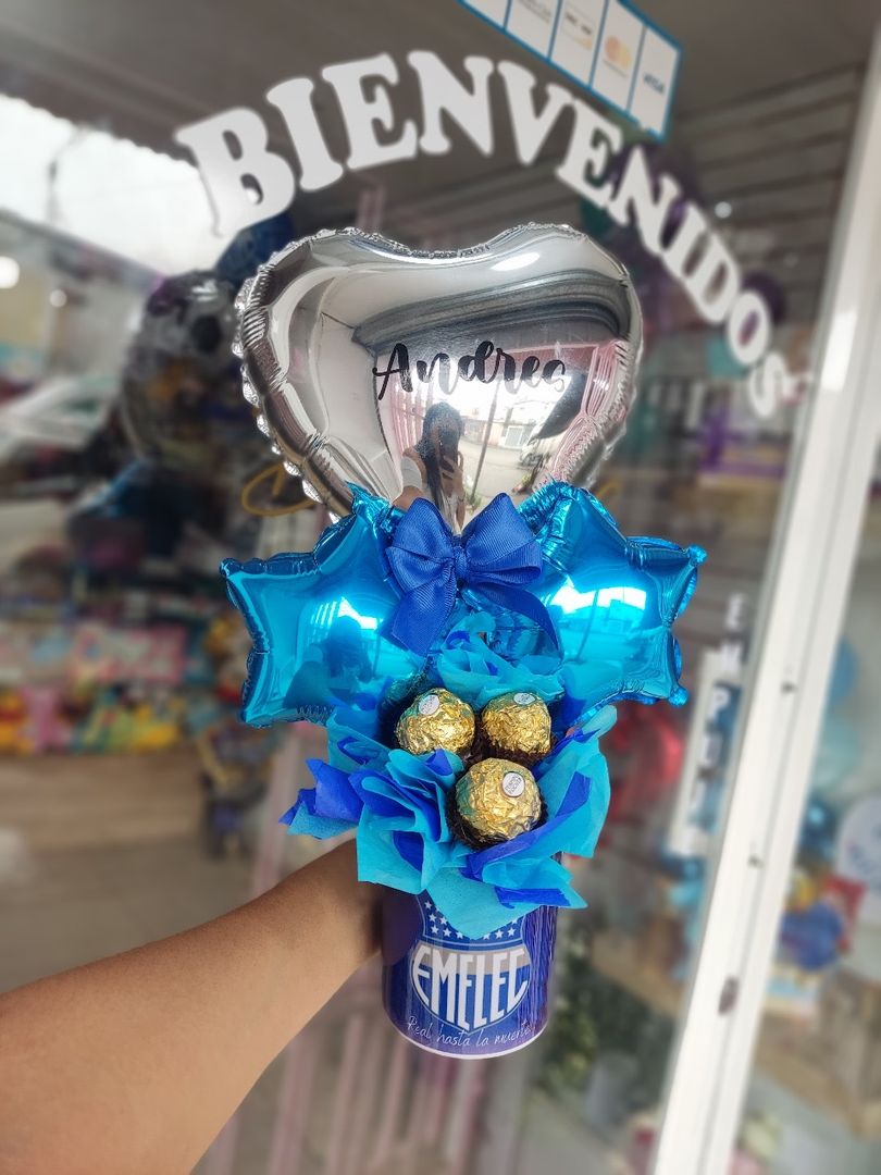 tacita con chocolates 