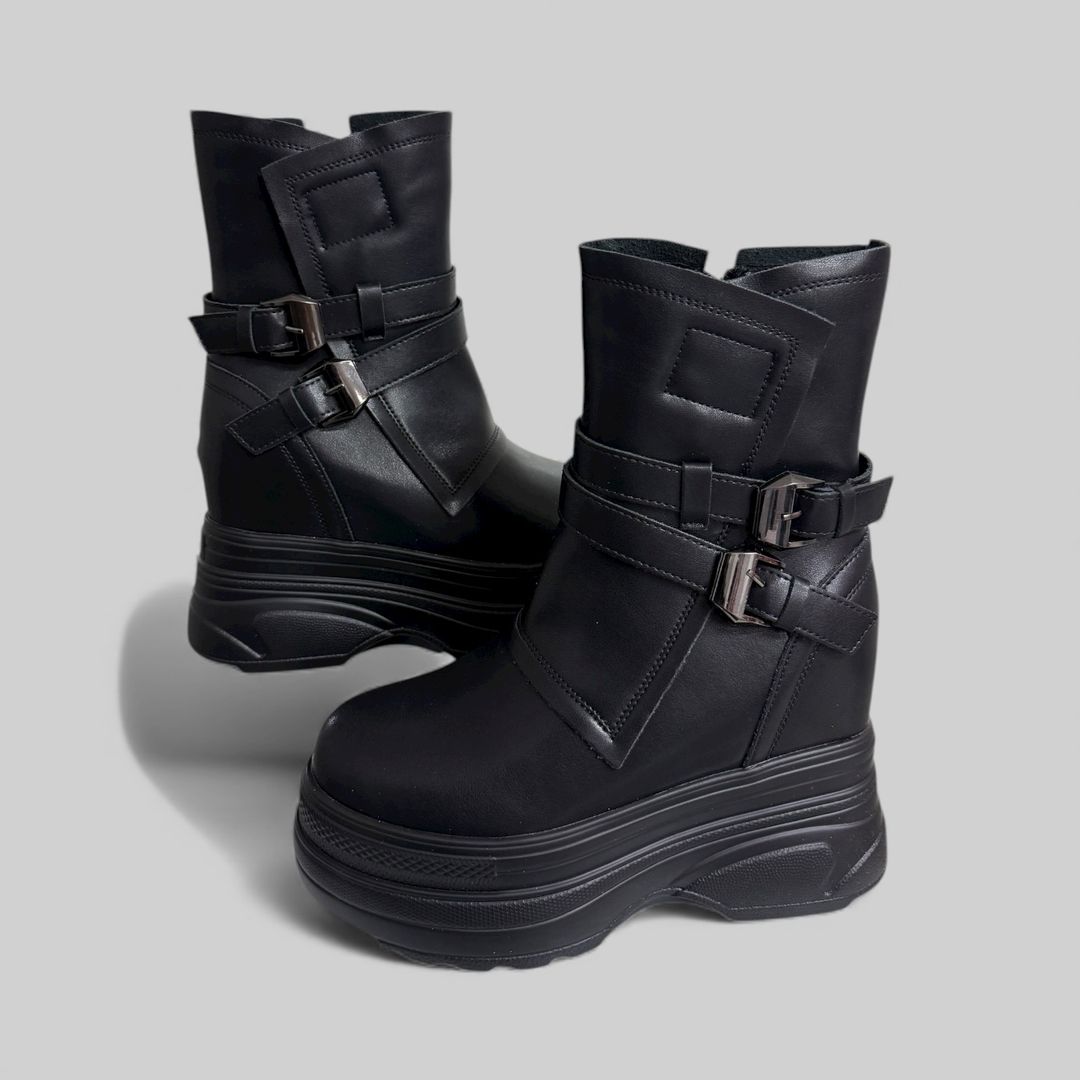 Bota tipo cuerina Blanca 