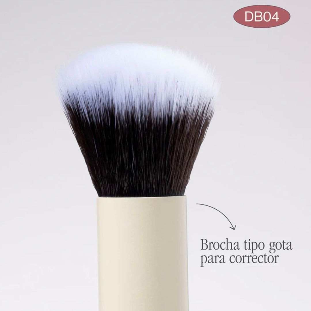 BROCHA DÚO BASE Y CORRECTOR ATENEA DB04