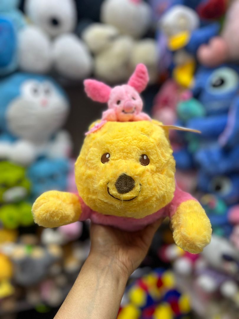 WINNIE POOH 33CM ACOSTADO