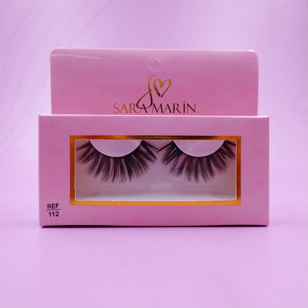 PESTAÑAS ENTERAS SARA MARIN 