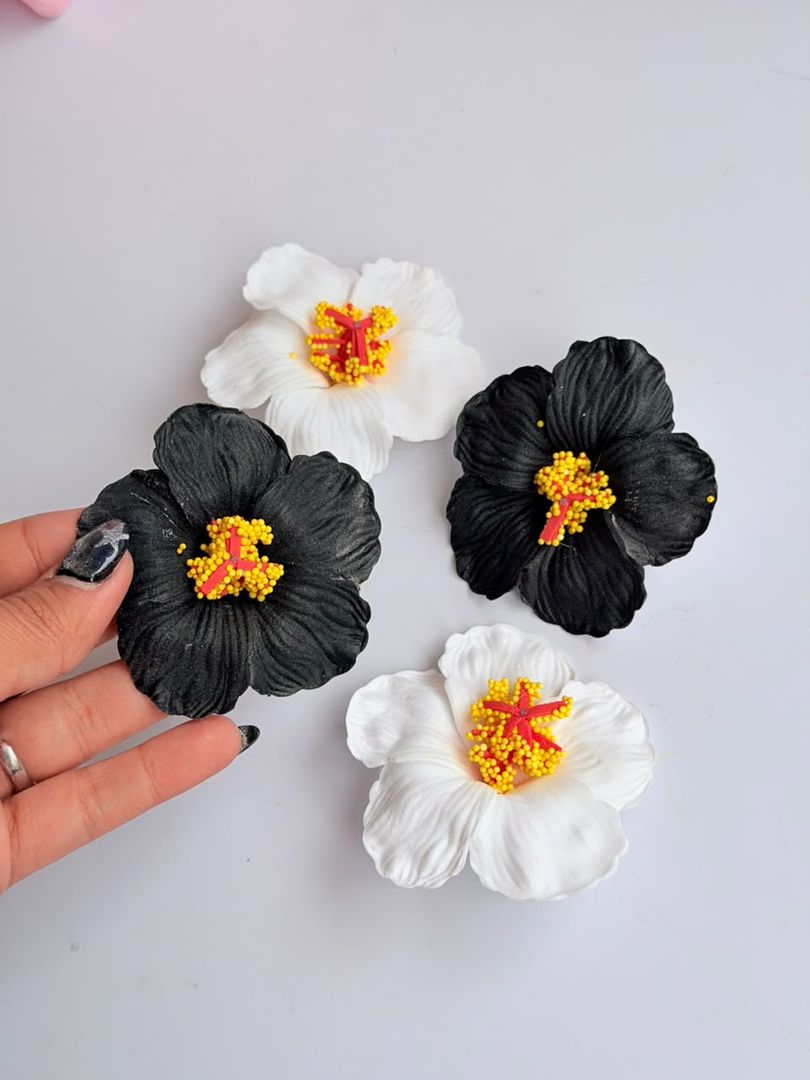 CAMELIA MEDIANA BN