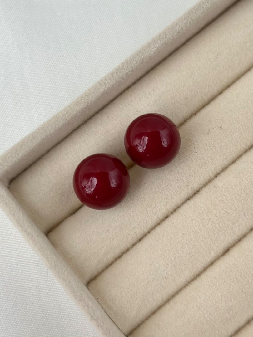 Arete bola vino vinotinto