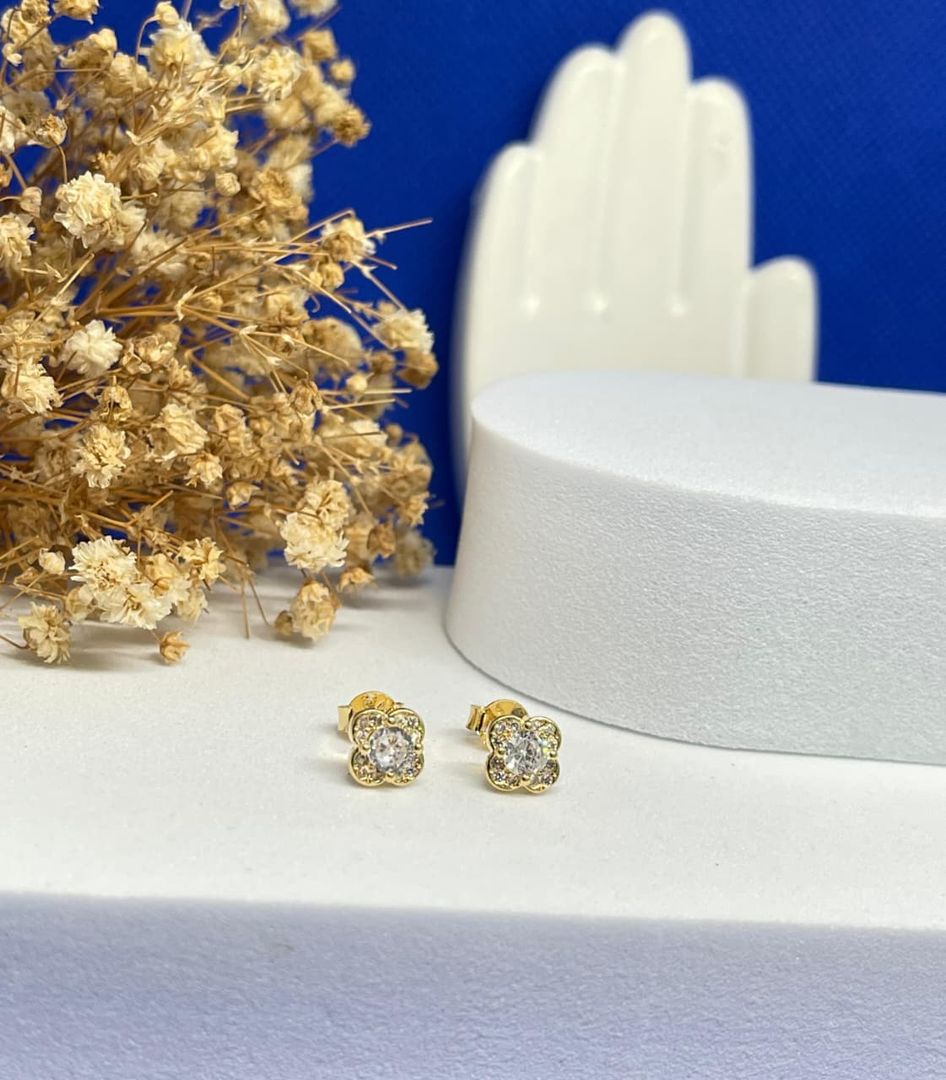Topos flor micro circon cristal 6mm