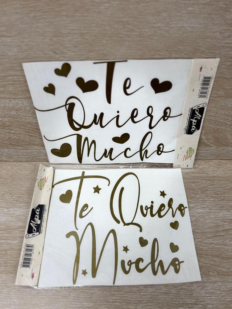 000 STICKER GRANDE "TE QUIERO MUCHO"