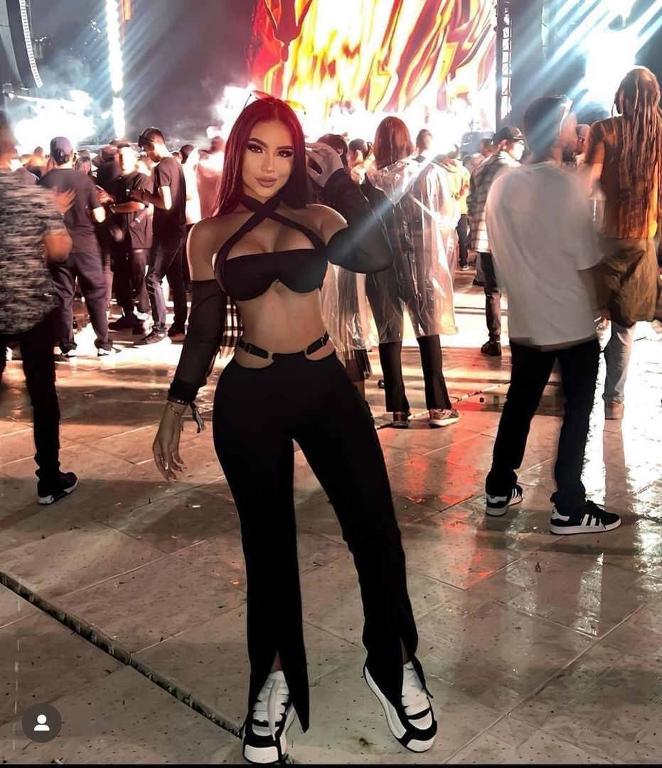 SET BELLA