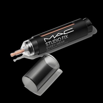 Imagen del producto Corrector y Base Líquido Studio Fix Every Wear All-Over Pen - NC20