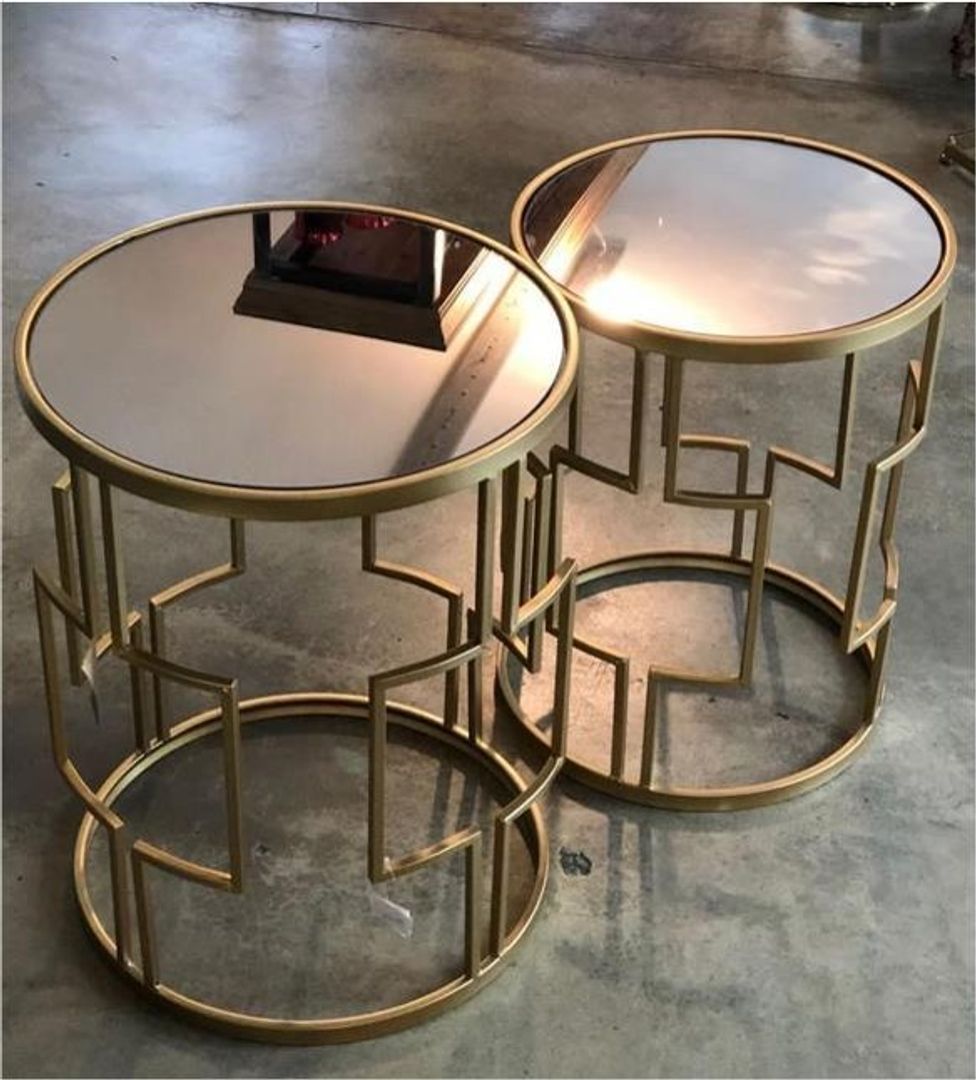 MESA SET X2 METAL DORADO CON ESPEJO