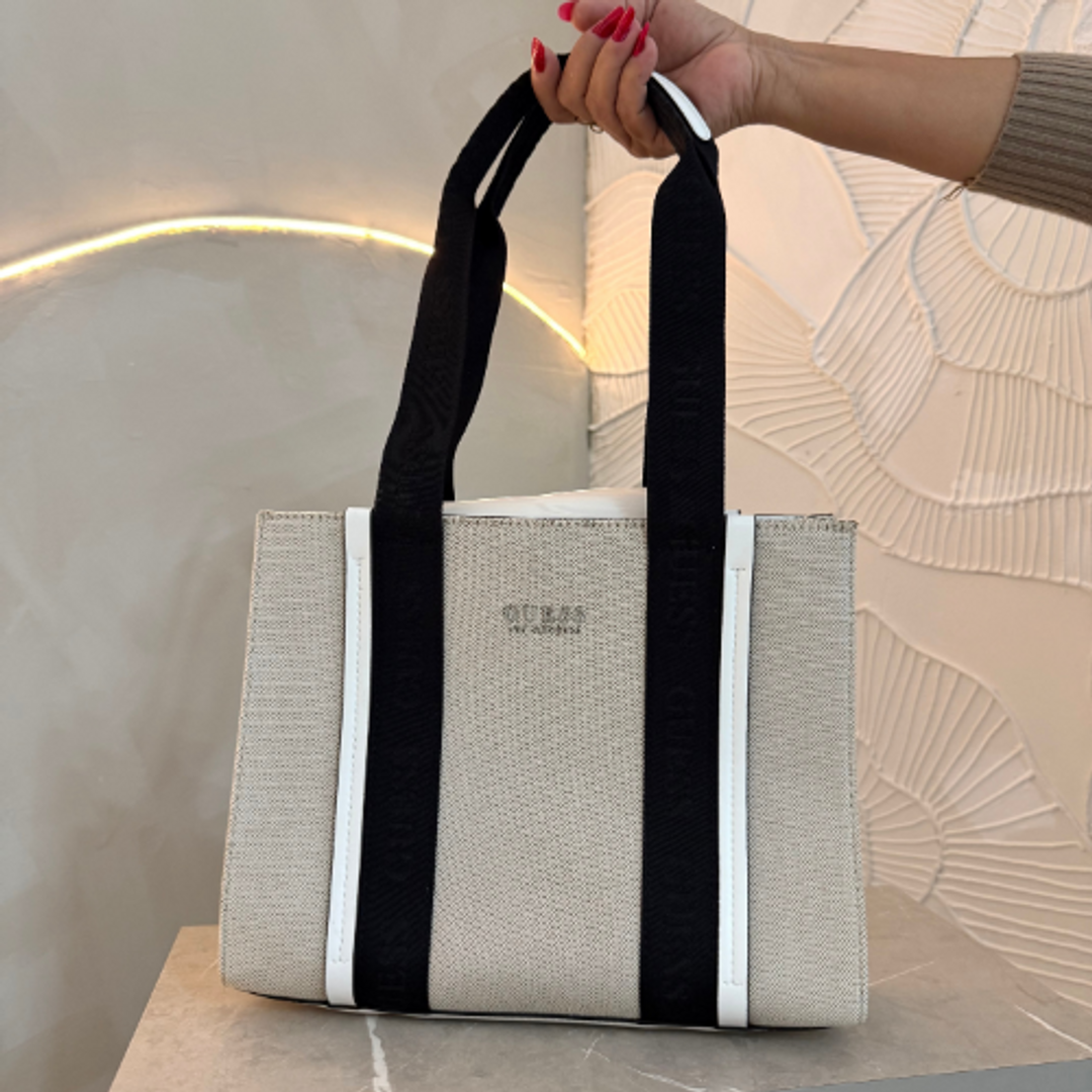 Cartera Guess Negro/Blanco