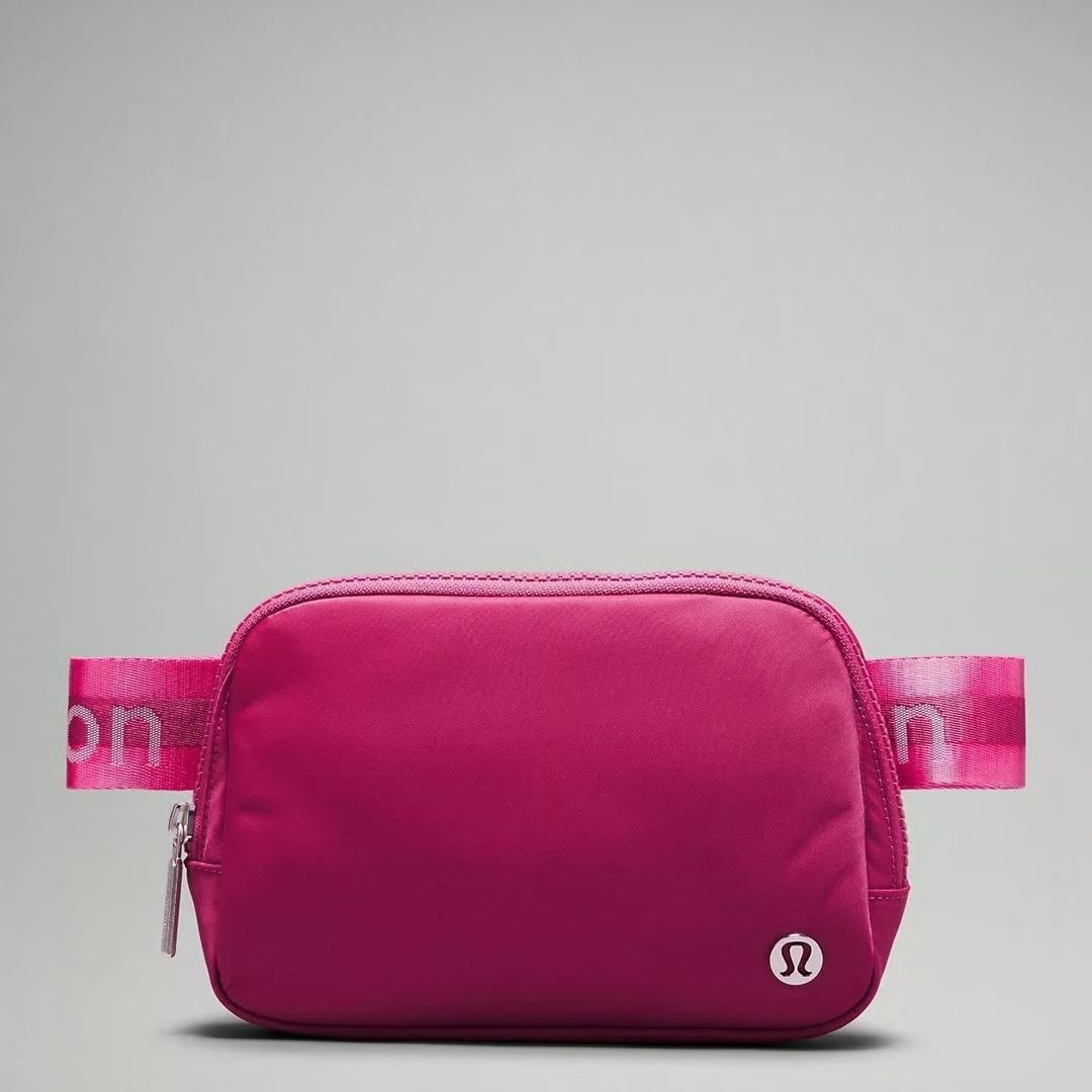 Wordmark Belt bag Fuchsia
