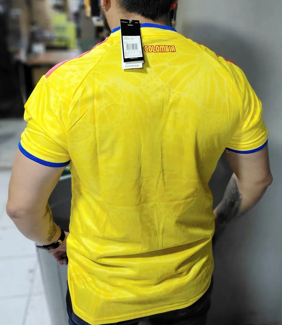 CAMISETA OFICIAL COLOMBIA JUGADOR 1.1