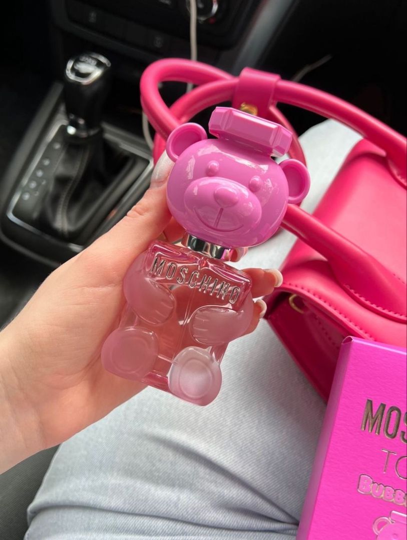 Perfume 1.1 moschino toy 2 gum 