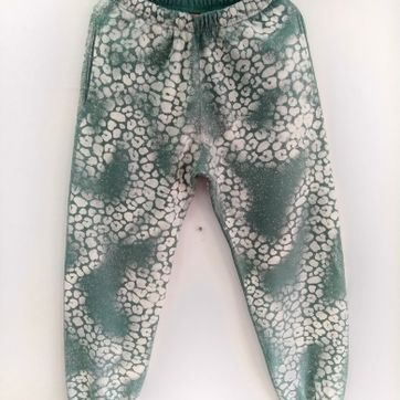 Imagen del producto JOGGER SUPREME "MANCHAS" (TALLA S)