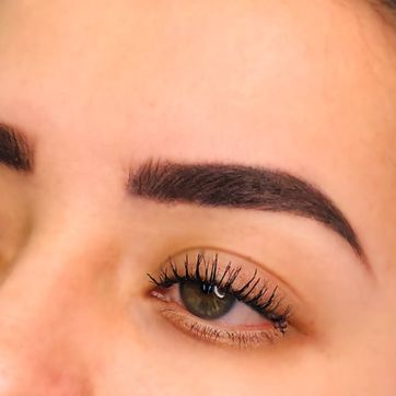 Imagen del producto PESTAÑAS EN HENA