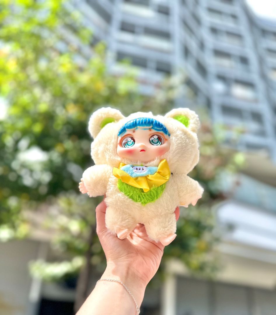 MUÑECA NOMMI COLECCIONABLES