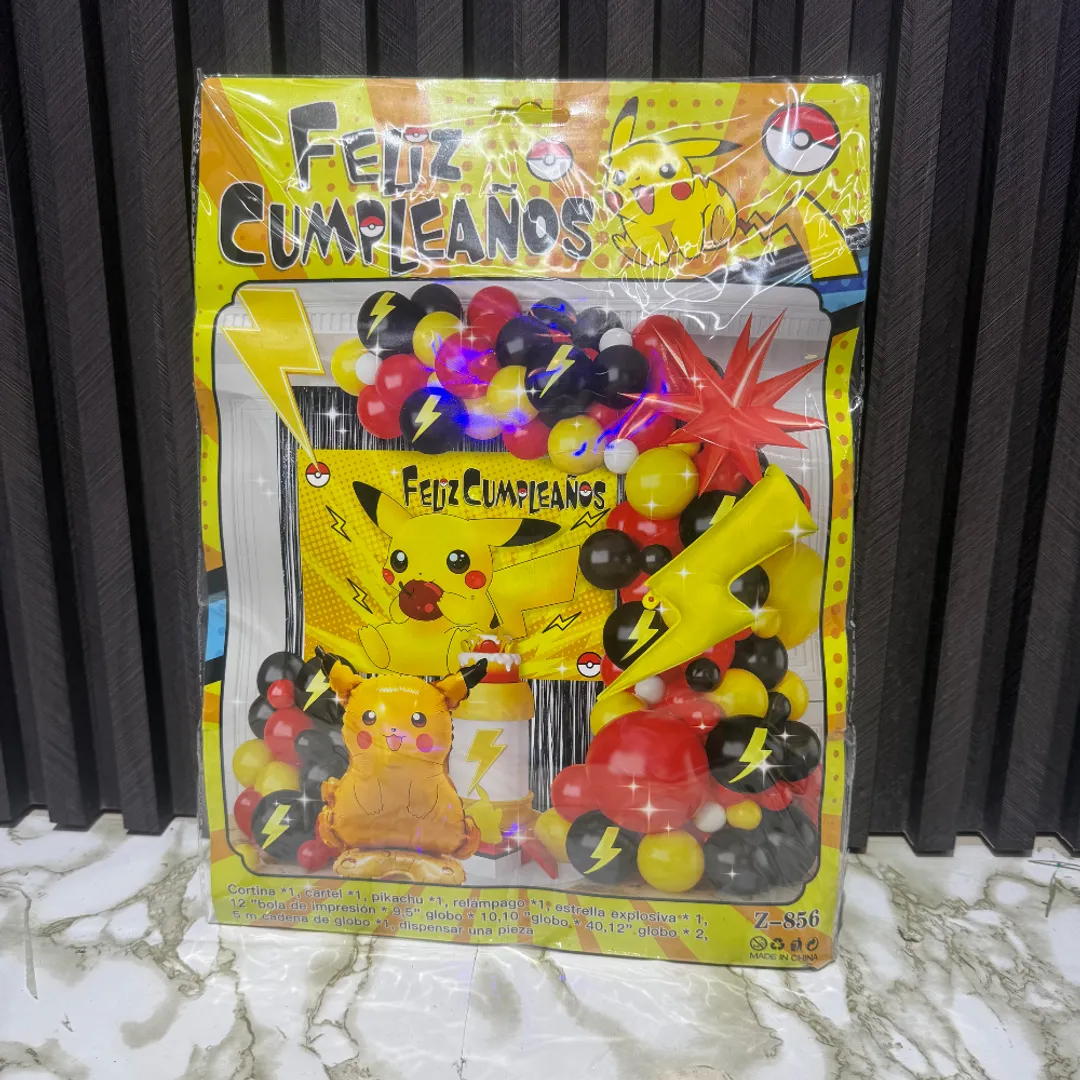 ARCO DE GLOBOS PIKACHU INCLUYE FONDO