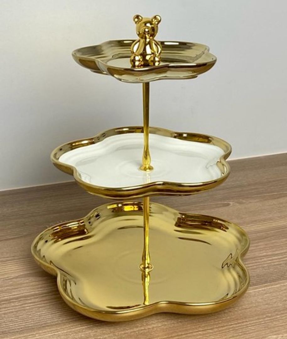 Base para pasteles en cerámica blanca con dorado