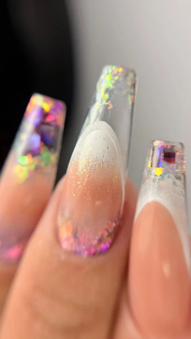 Gira TRENDY NAILS