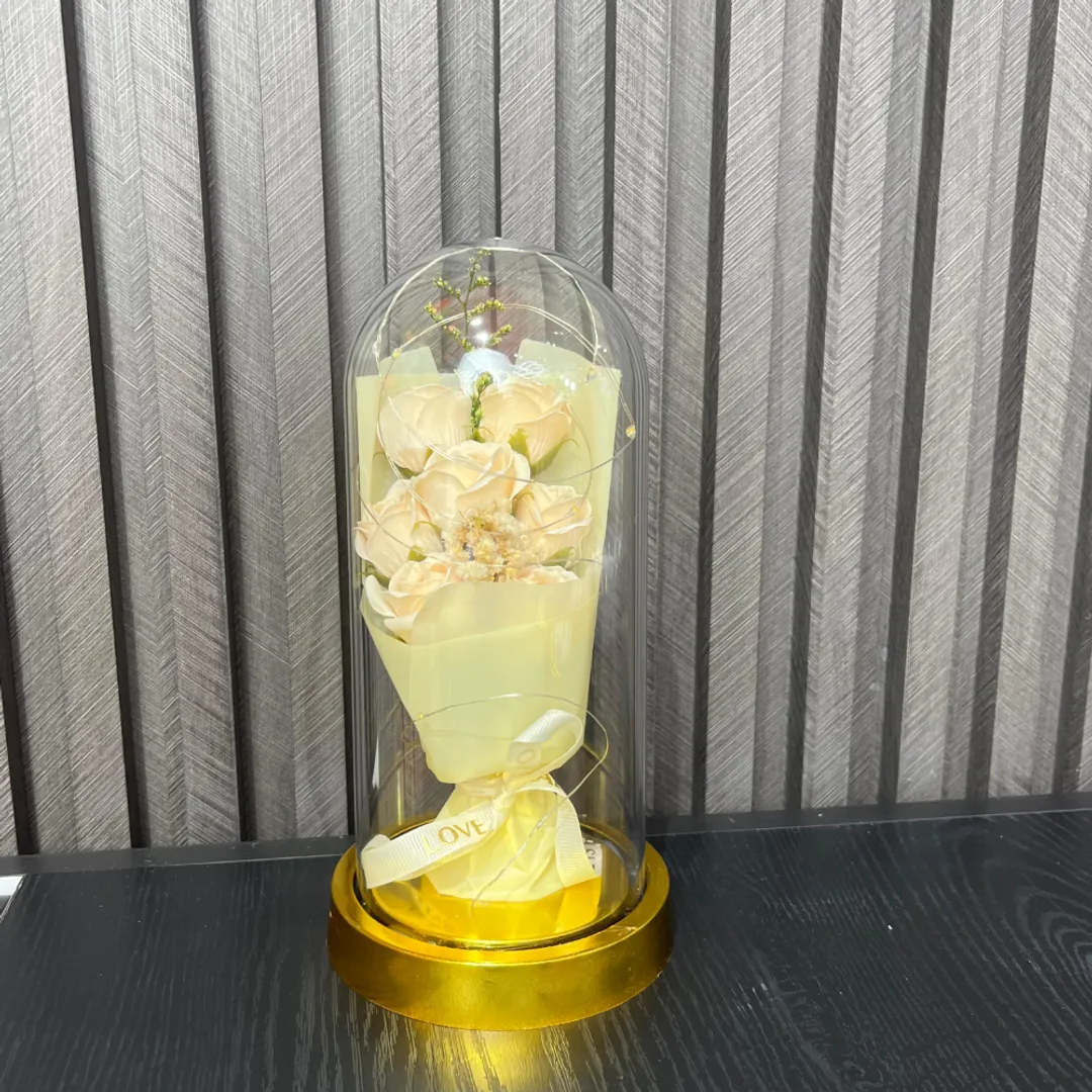 CUPULA DE ROSAS ETERNAS GRANDE BLANCA 