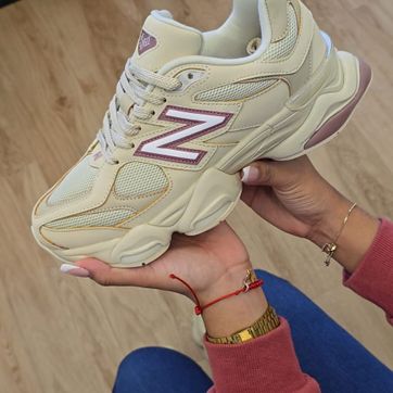 New balance 9060 Couleur Beige - imagen 1