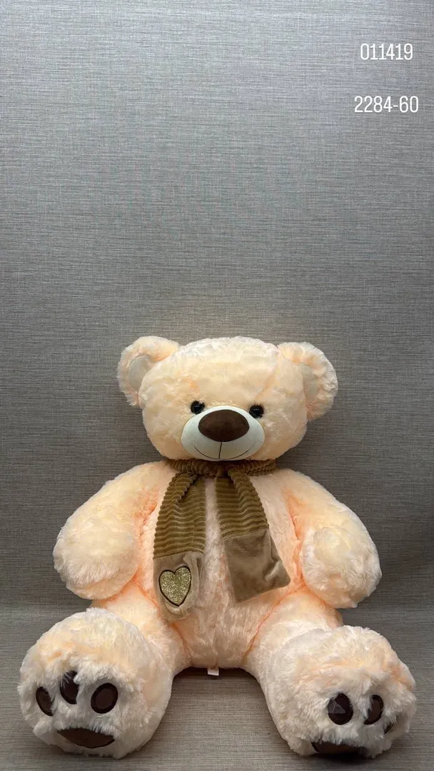OSO CLARO CON BUFANDA DE CORAZÓN 60 CM