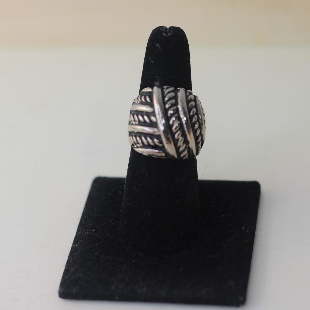 ANILLO ENLASADO