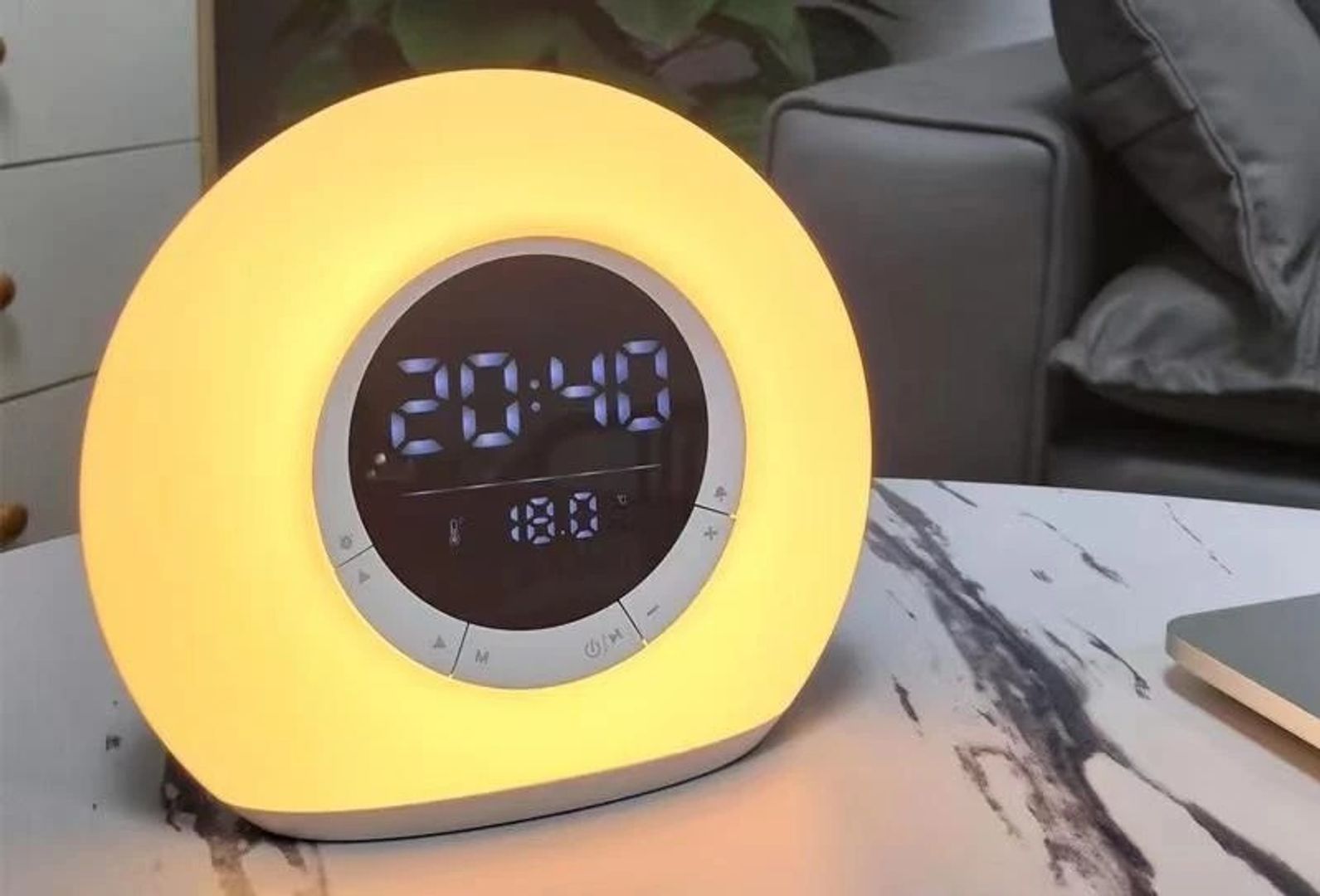 PARLANTE BT/FM/USB/SD RGB LUZ RECARGABLE