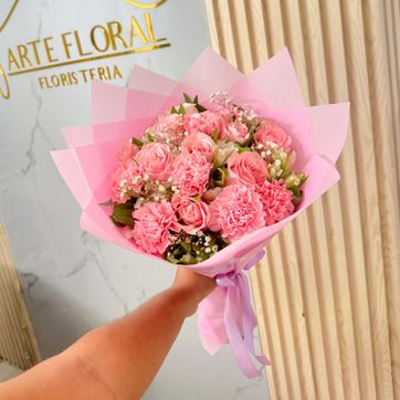 Imagen del producto Claveles y rosas