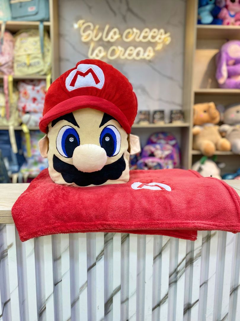 COJÍN CON COBIJA MARIO BROS ( 40 CM )