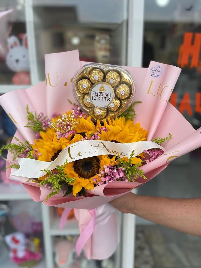 Ramo de girasoles con chocolates ferreros 