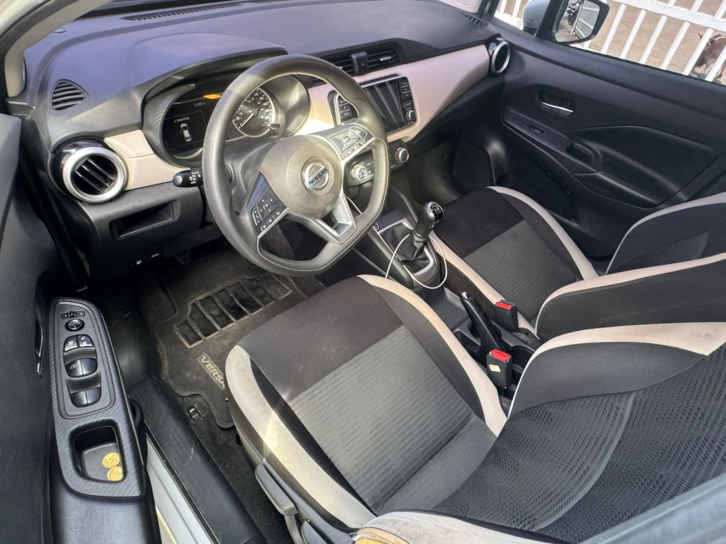 NISSAN VERSA 1.6L MEC 2022 ADVANCE